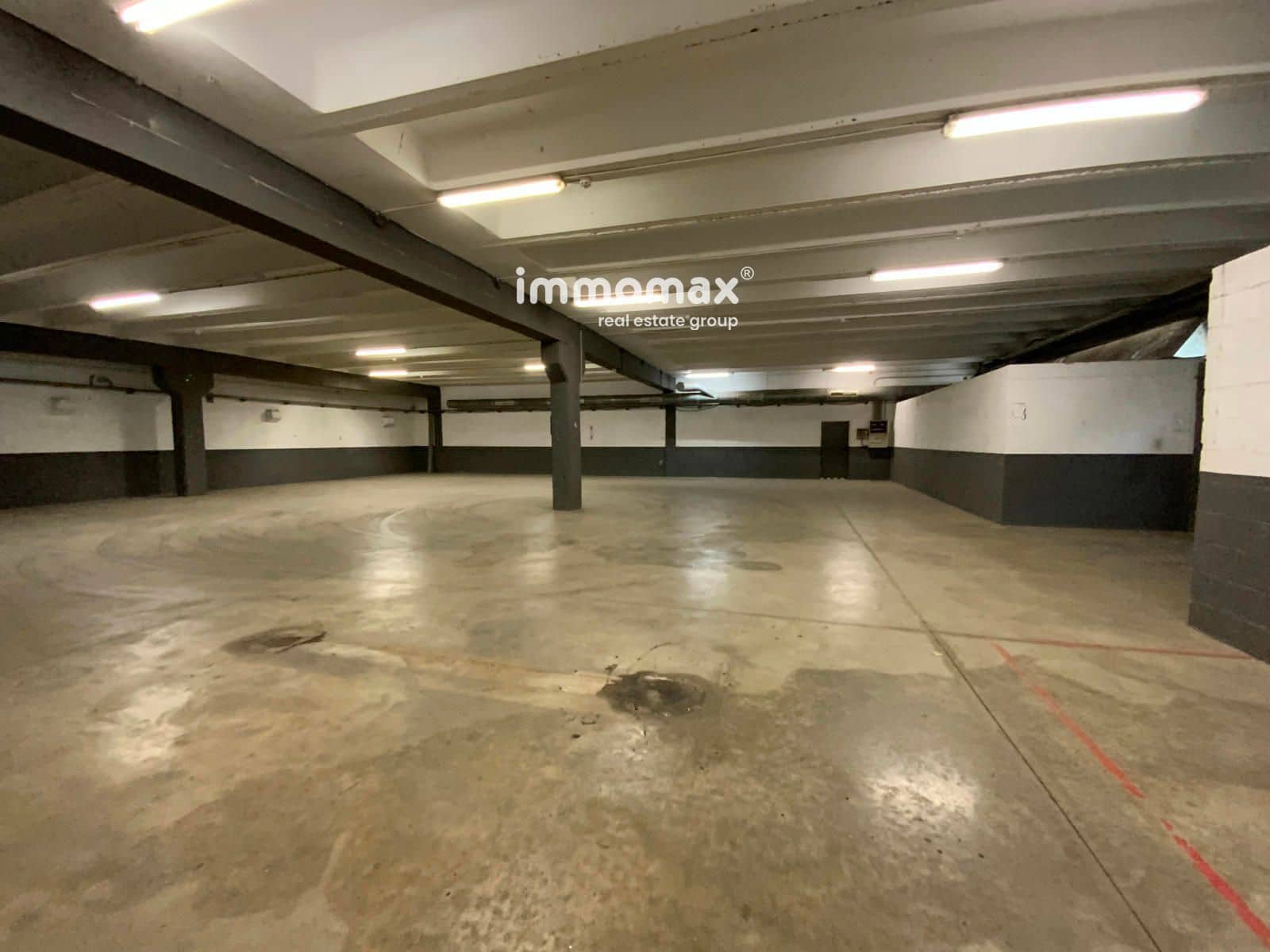 Local Commercial à louer à Sant Boi de Llobregat - 21 000 € (Ref: 9357770)