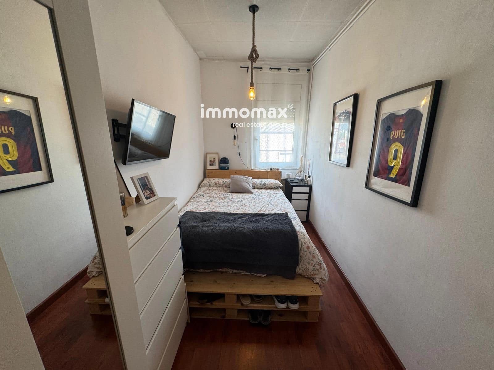 4 quarto Moradia para venda em Sant Boi de Llobregat com garagem - 450 000 € (Ref: 9357880)