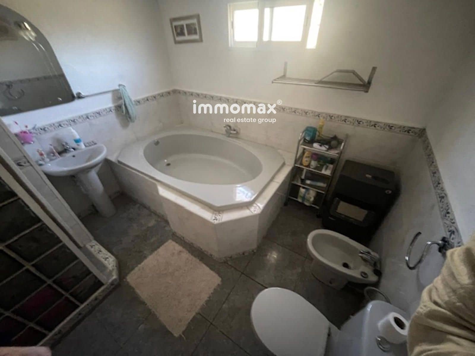 4 soverom Villa til salgs i Camp-redo med svømmebasseng - € 295 000 (Ref: 9360691)