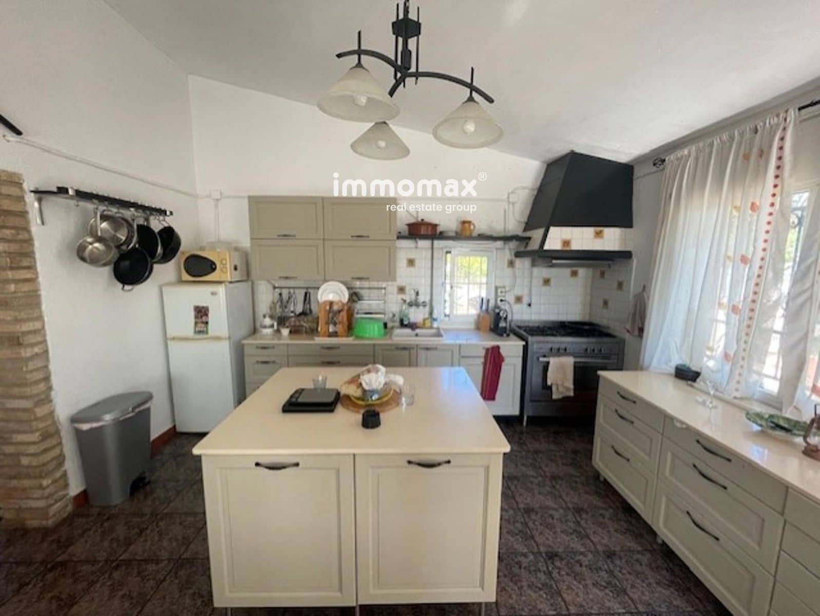 4 soverom Villa til salgs i Camp-redo med svømmebasseng - € 295 000 (Ref: 9360691)