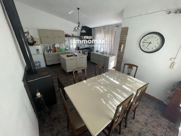 4 soverom Villa til salgs i Camp-redo, Tortosa med svømmebasseng - € 295 000 (Ref: 9360691)