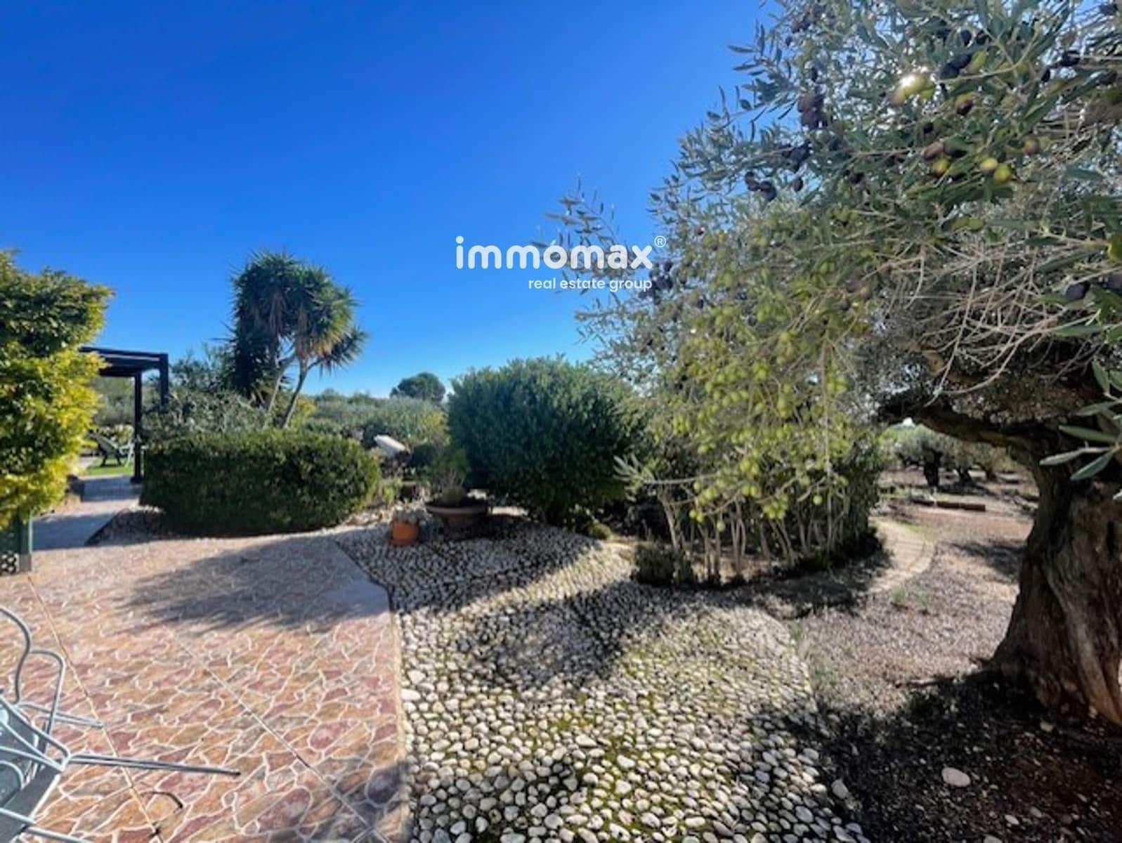 4 soverom Villa til salgs i Camp-redo med svømmebasseng - € 295 000 (Ref: 9360691)