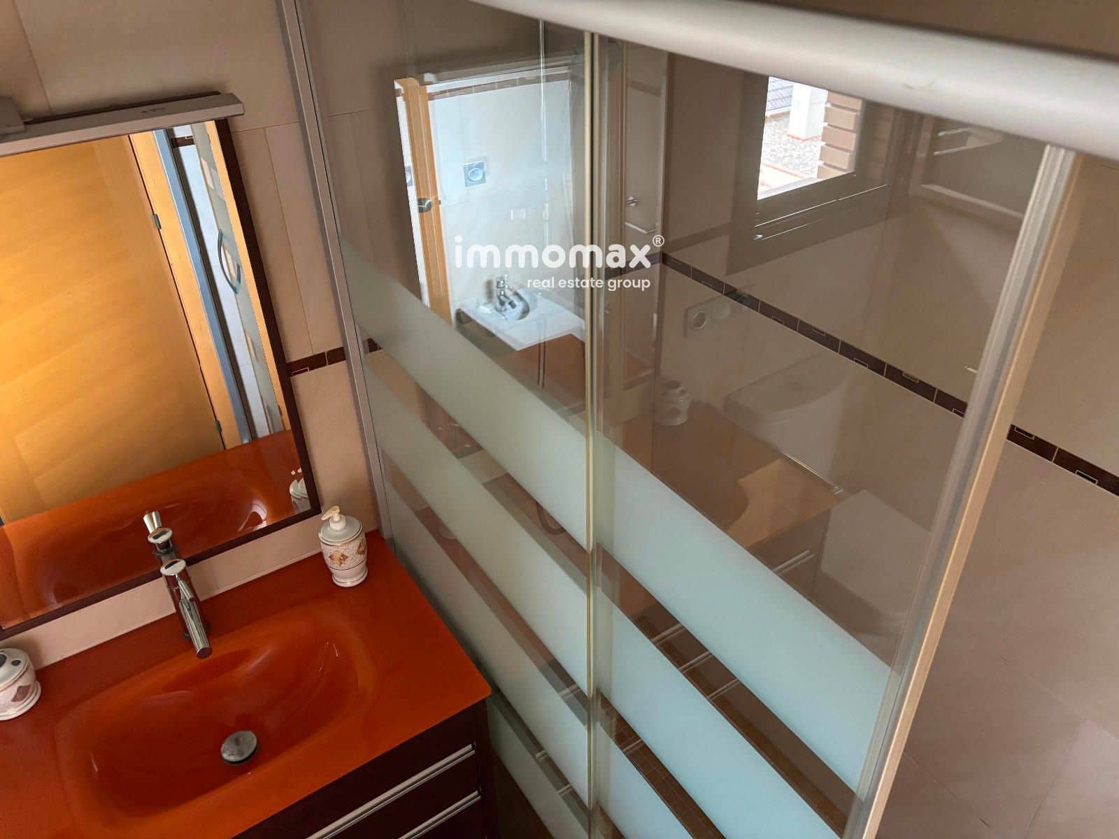 Appartement de 2 chambres à louer à Vallirana - 1 500 € (Ref: 9363345)