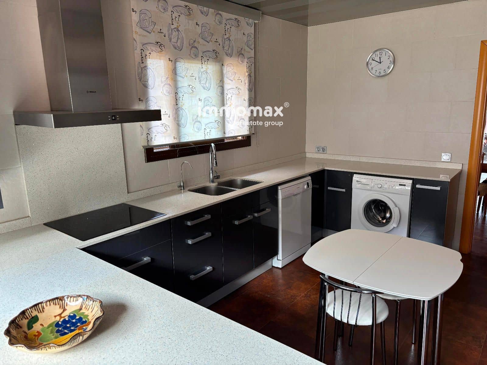 Appartement de 2 chambres à louer à Vallirana - 1 500 € (Ref: 9363345)