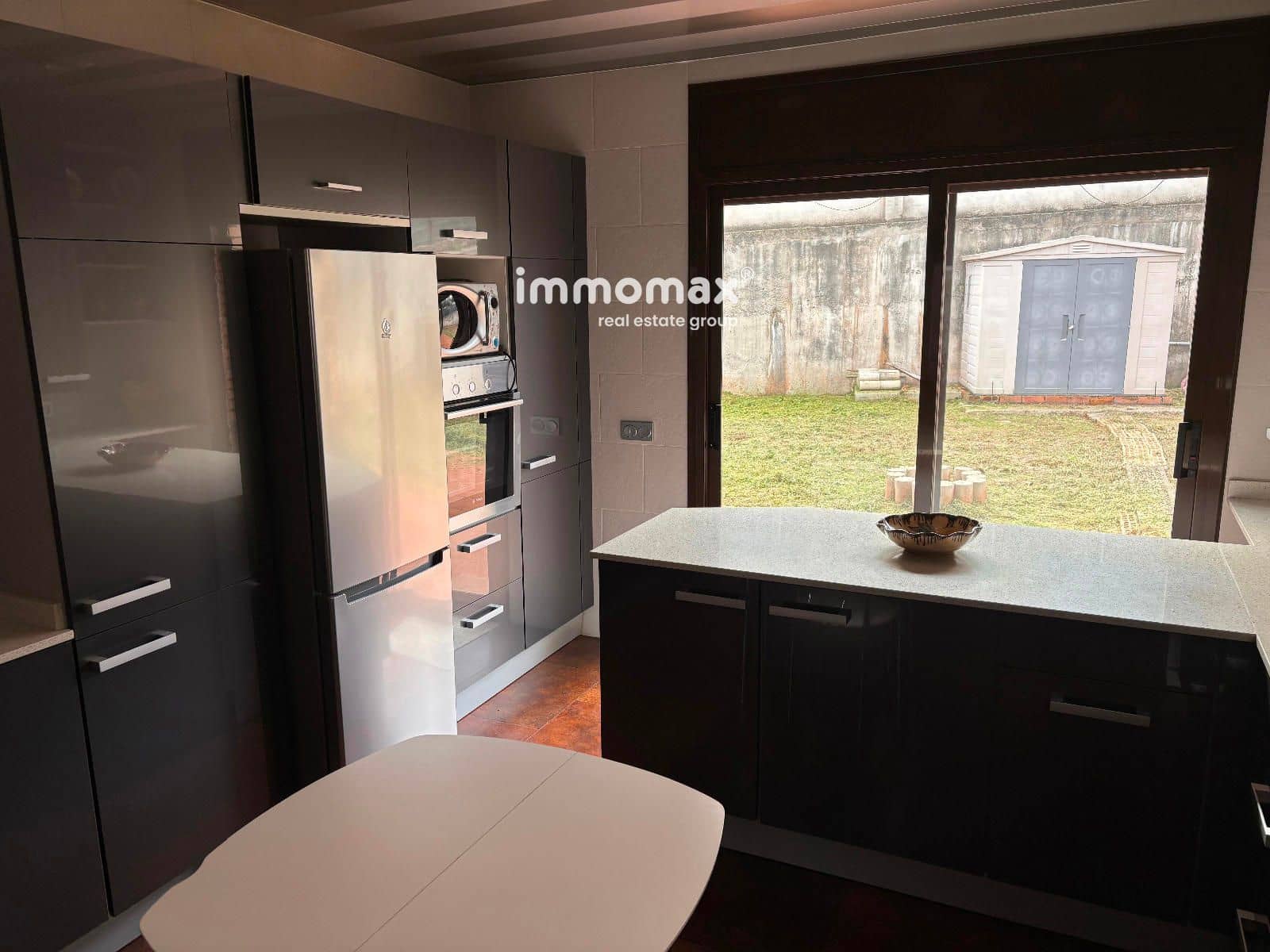 Appartement de 2 chambres à louer à Vallirana - 1 500 € (Ref: 9363345)