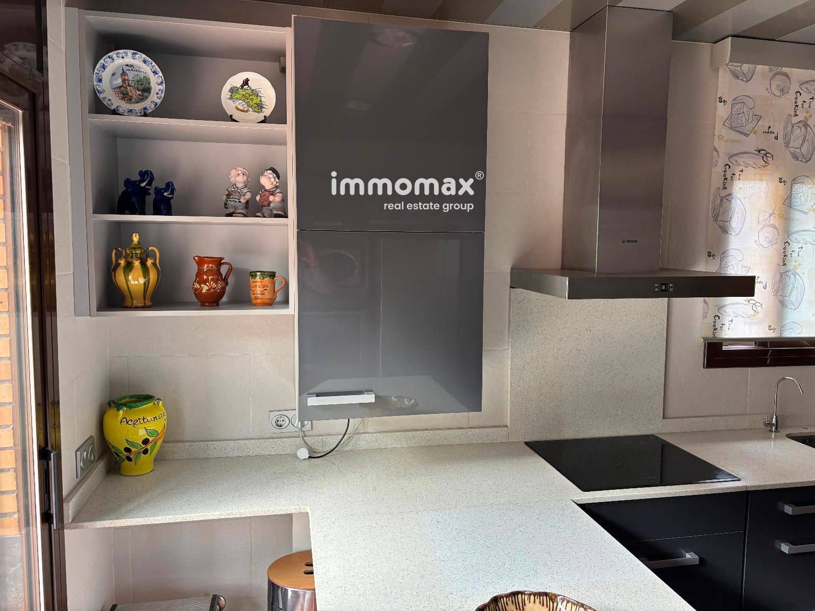 Appartement de 2 chambres à louer à Vallirana - 1 500 € (Ref: 9363345)