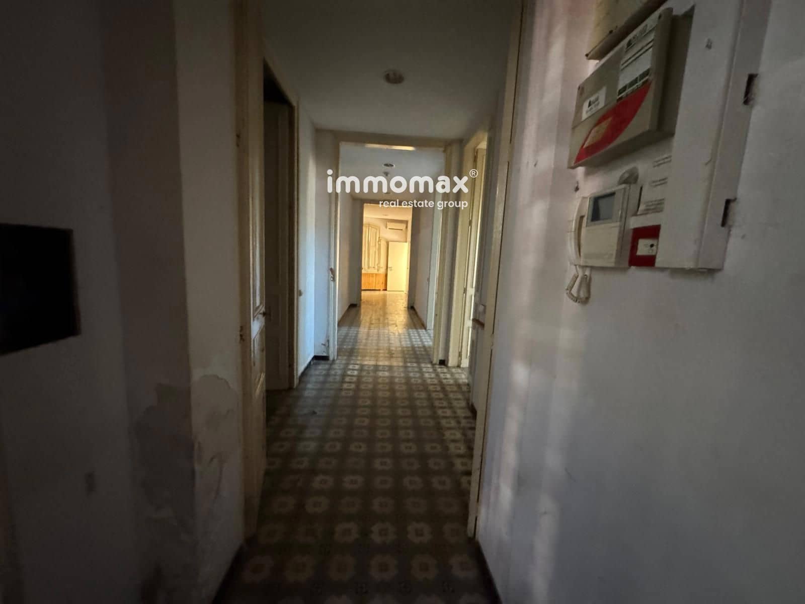 7 bedroom Villa for sale in Gelida - € 456,000 (Ref: 9363446)