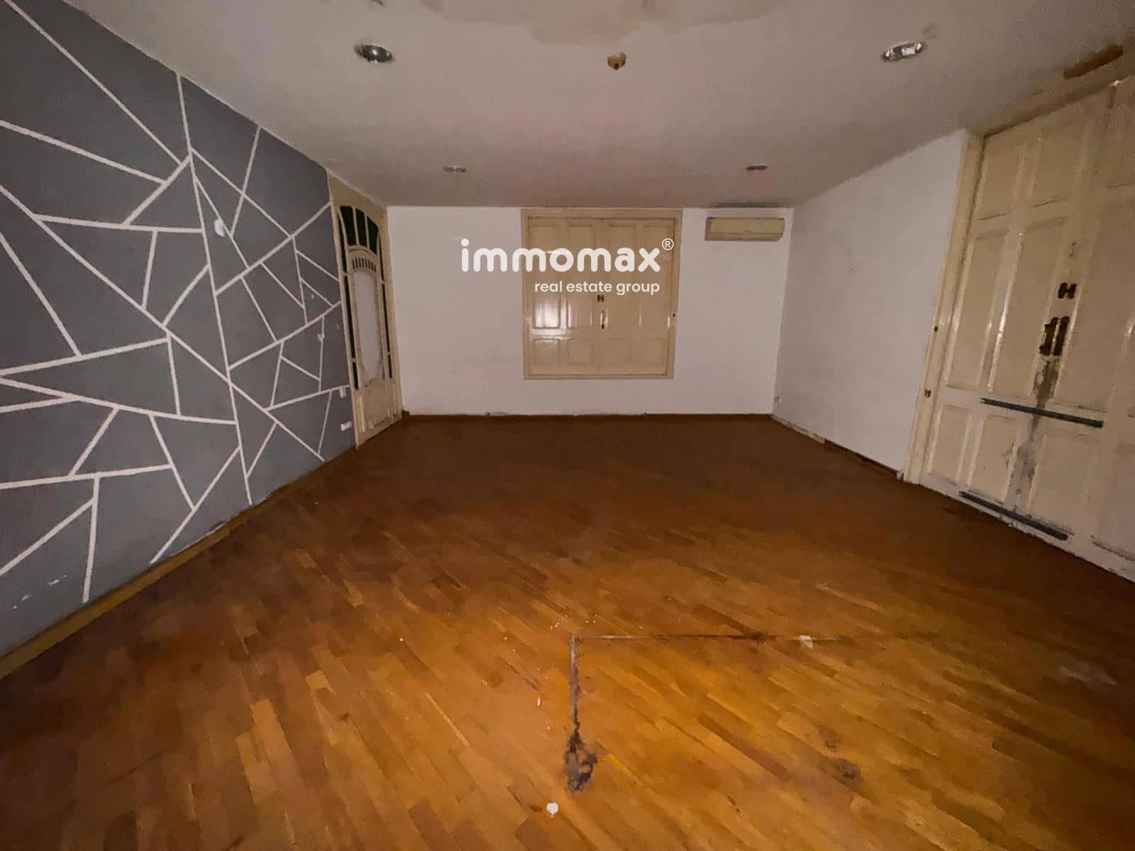 7 bedroom Villa for sale in Gelida - € 456,000 (Ref: 9363446)