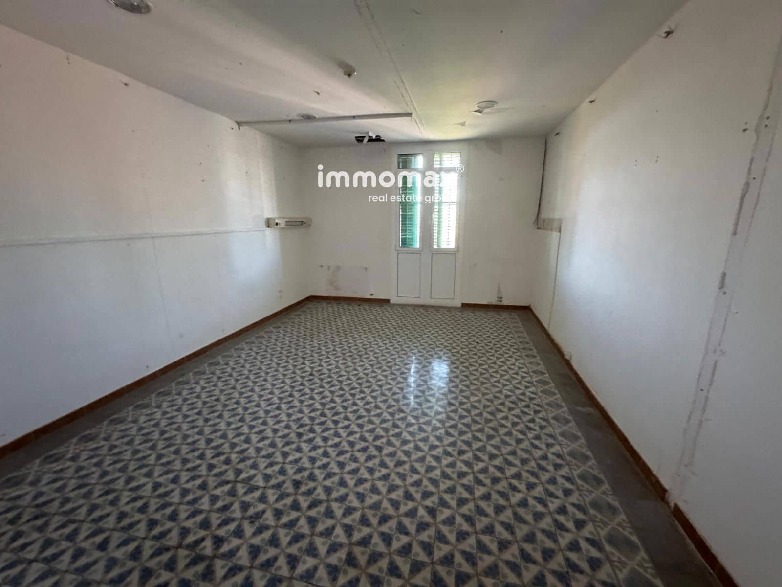 7 bedroom Villa for sale in Gelida - € 456,000 (Ref: 9363446)