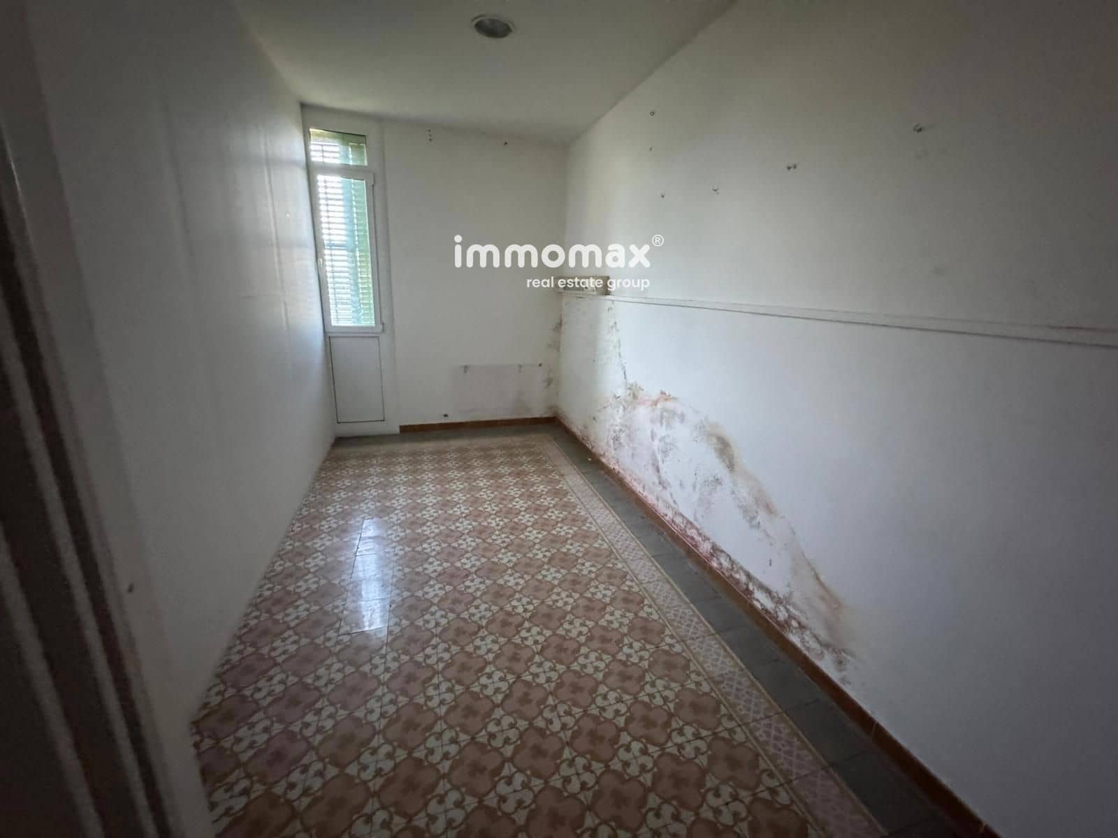 7 bedroom Villa for sale in Gelida - € 456,000 (Ref: 9363446)