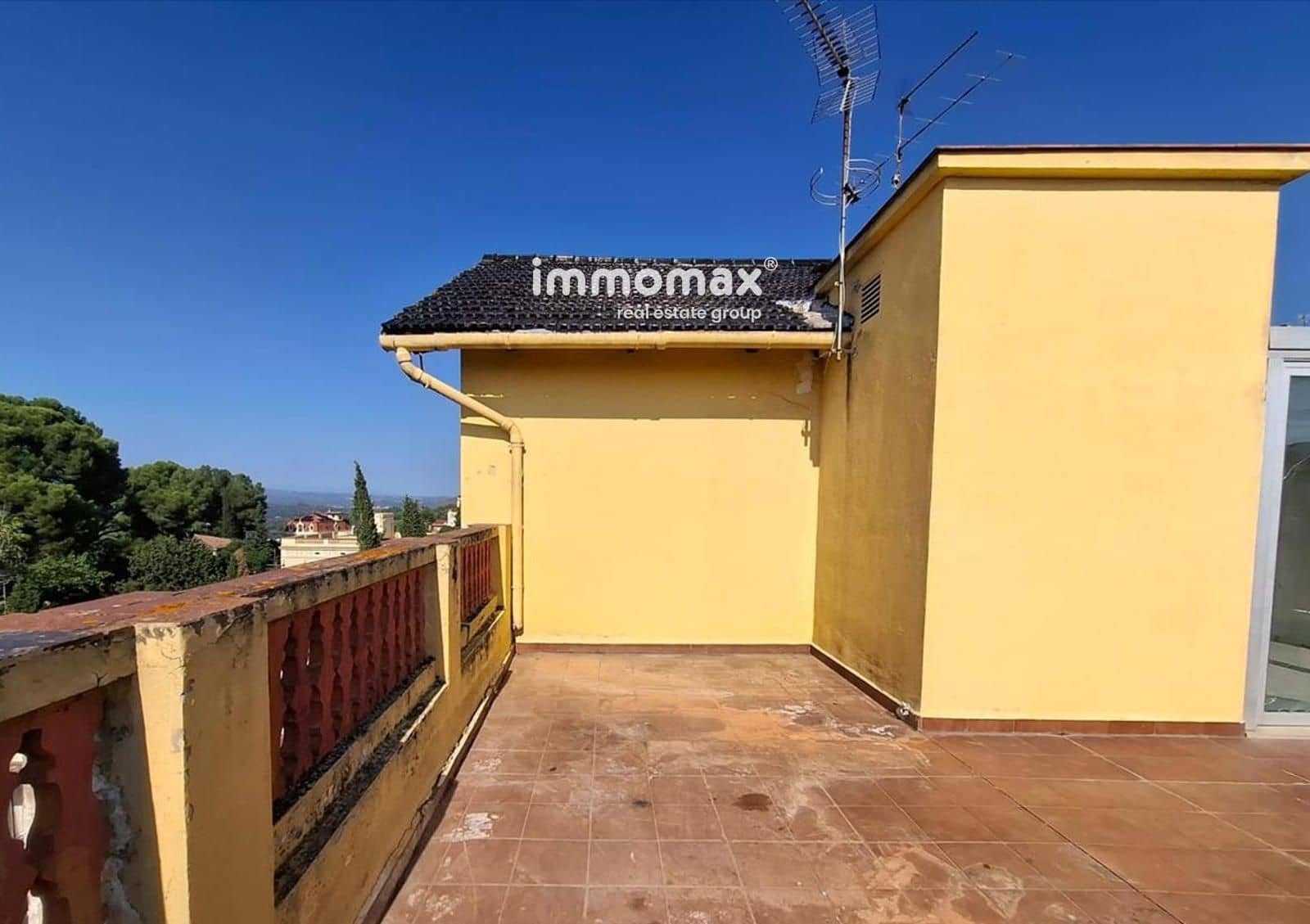 7 bedroom Villa for sale in Gelida - € 456,000 (Ref: 9363446)