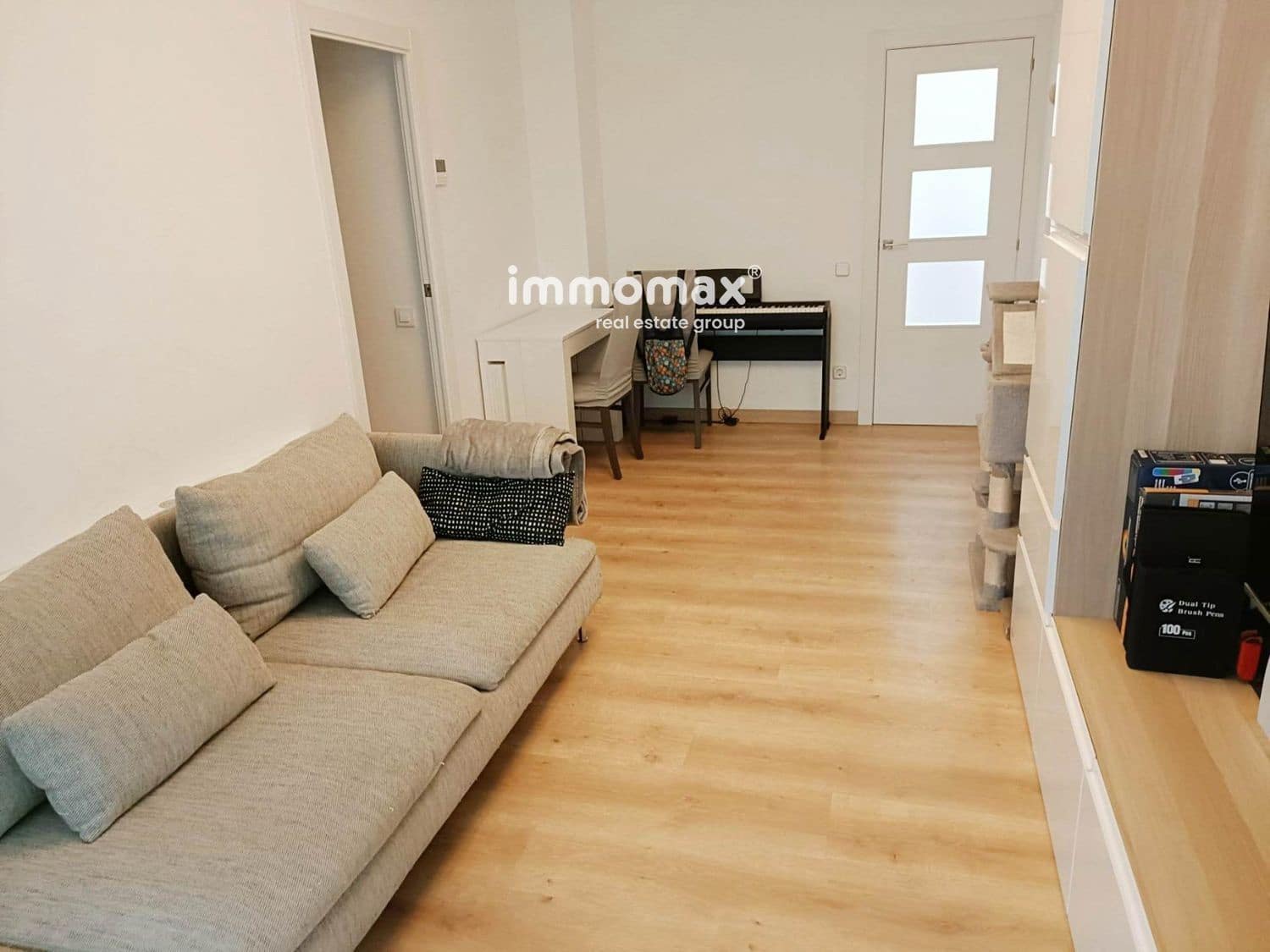 4 bedroom Flat for sale in Sant Boi de Llobregat - € 285,000 (Ref: 9380179)