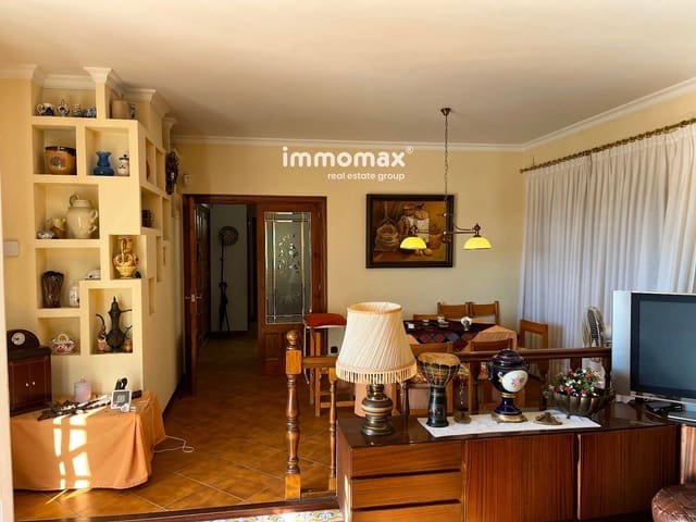 6 sovrum Villa till salu i Santa Eulàlia de Ronçana med pool garage - 620 000 € (Ref: 9386362)