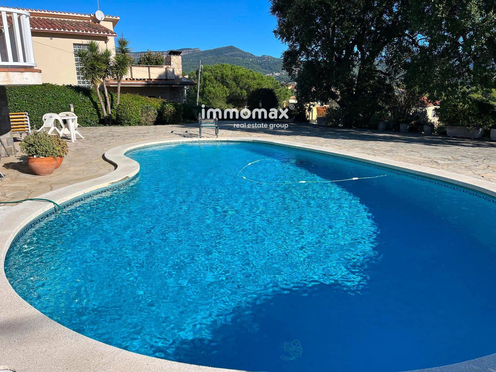 6 soveværelse Villa til salg i Santa Eulalia de Roncana med swimmingpool garage - € 620.000 (Ref: 9386362)