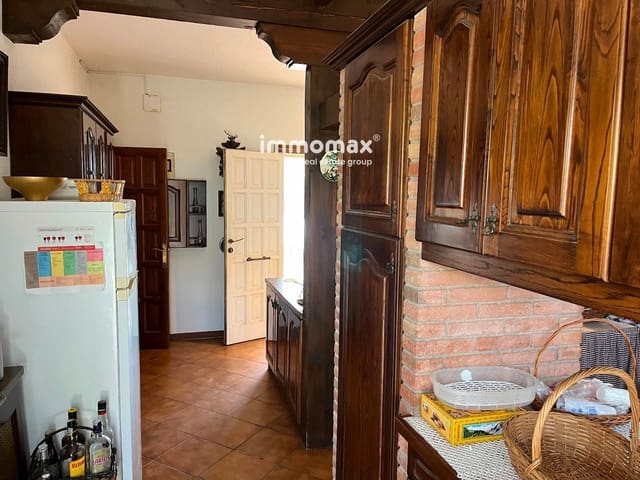 6 sovrum Villa till salu i Santa Eulàlia de Ronçana med pool garage - 620 000 € (Ref: 9386362)