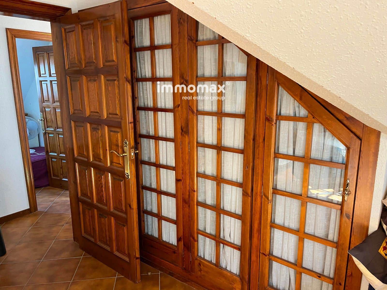 6 soveværelse Villa til salg i Santa Eulalia de Roncana med swimmingpool garage - € 620.000 (Ref: 9386362)