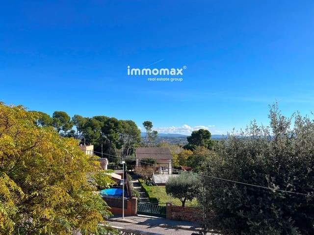 4 sypialnia Willa na sprzedaż w Santa Eulàlia de Ronçana z basenem - 475 000 € (Ref: 9386882)