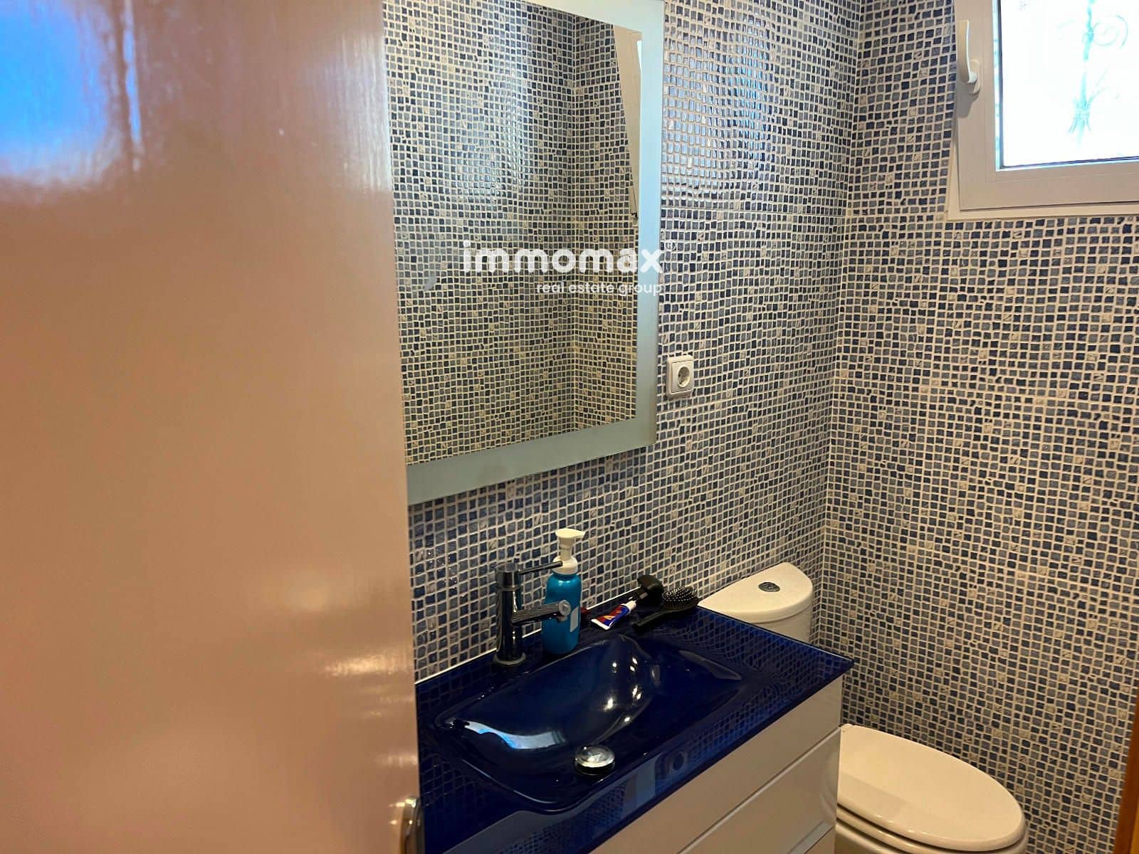 4 sypialnia Willa na sprzedaż w Santa Eulalia de Roncana z basenem - 475 000 € (Ref: 9386882)