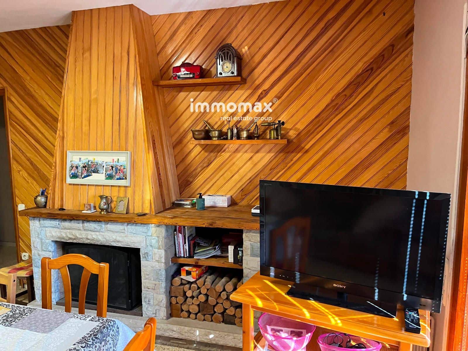 4 sypialnia Willa na sprzedaż w Santa Eulalia de Roncana z basenem - 475 000 € (Ref: 9386882)