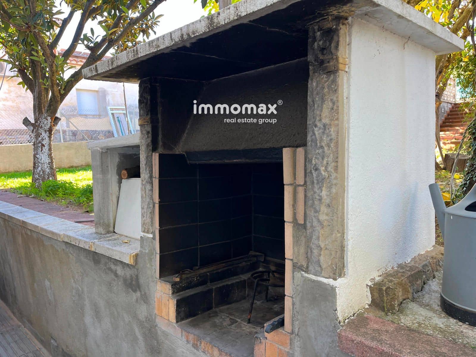 4 sypialnia Willa na sprzedaż w Santa Eulalia de Roncana z basenem - 475 000 € (Ref: 9386882)