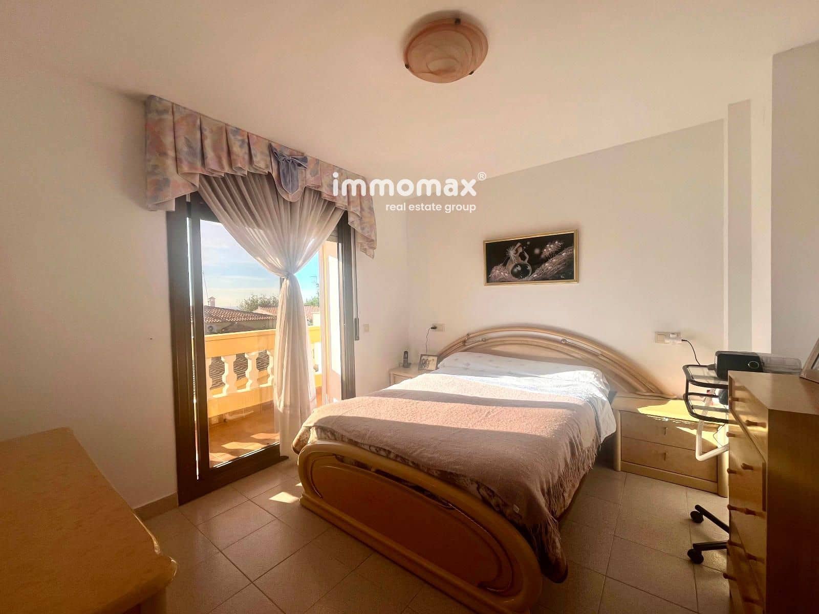 4 soveværelse Villa til salg i Vilanova i la Geltru med swimmingpool garage - € 355.000 (Ref: 9388728)