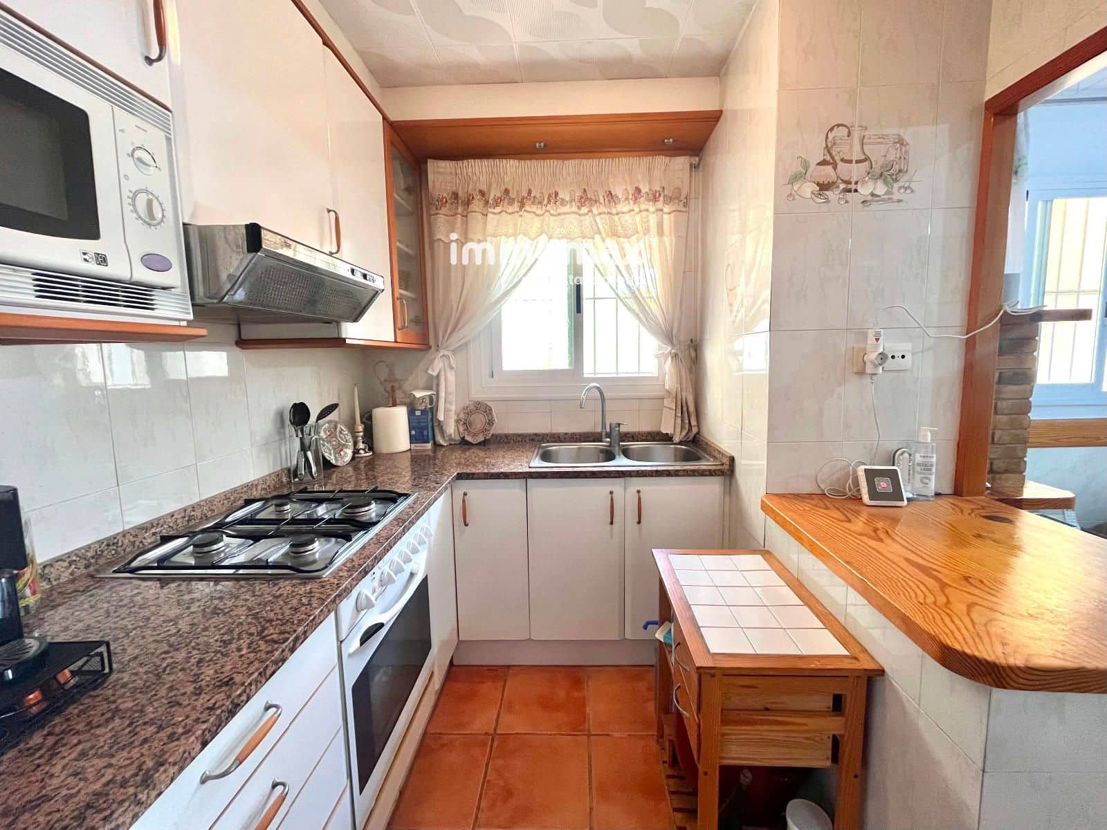 4 soveværelse Villa til salg i Vilanova i la Geltru med swimmingpool garage - € 355.000 (Ref: 9388728)