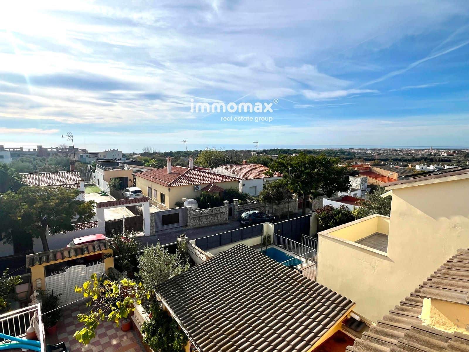 4 soveværelse Villa til salg i Vilanova i la Geltru med swimmingpool garage - € 355.000 (Ref: 9388728)