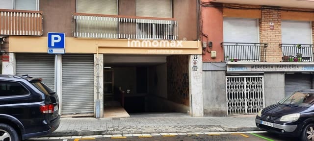 Commercieel te koop in Esplugues de Llobregat met garage - € 395.000 (Ref: 9388729)