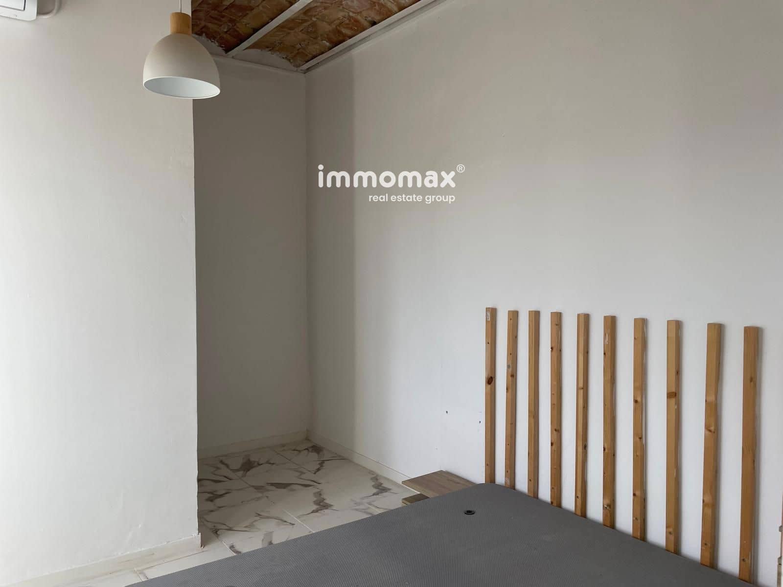 Komercyjne do wynajęcia w Mora d'Ebre - 2 900 € (Ref: 9396740)