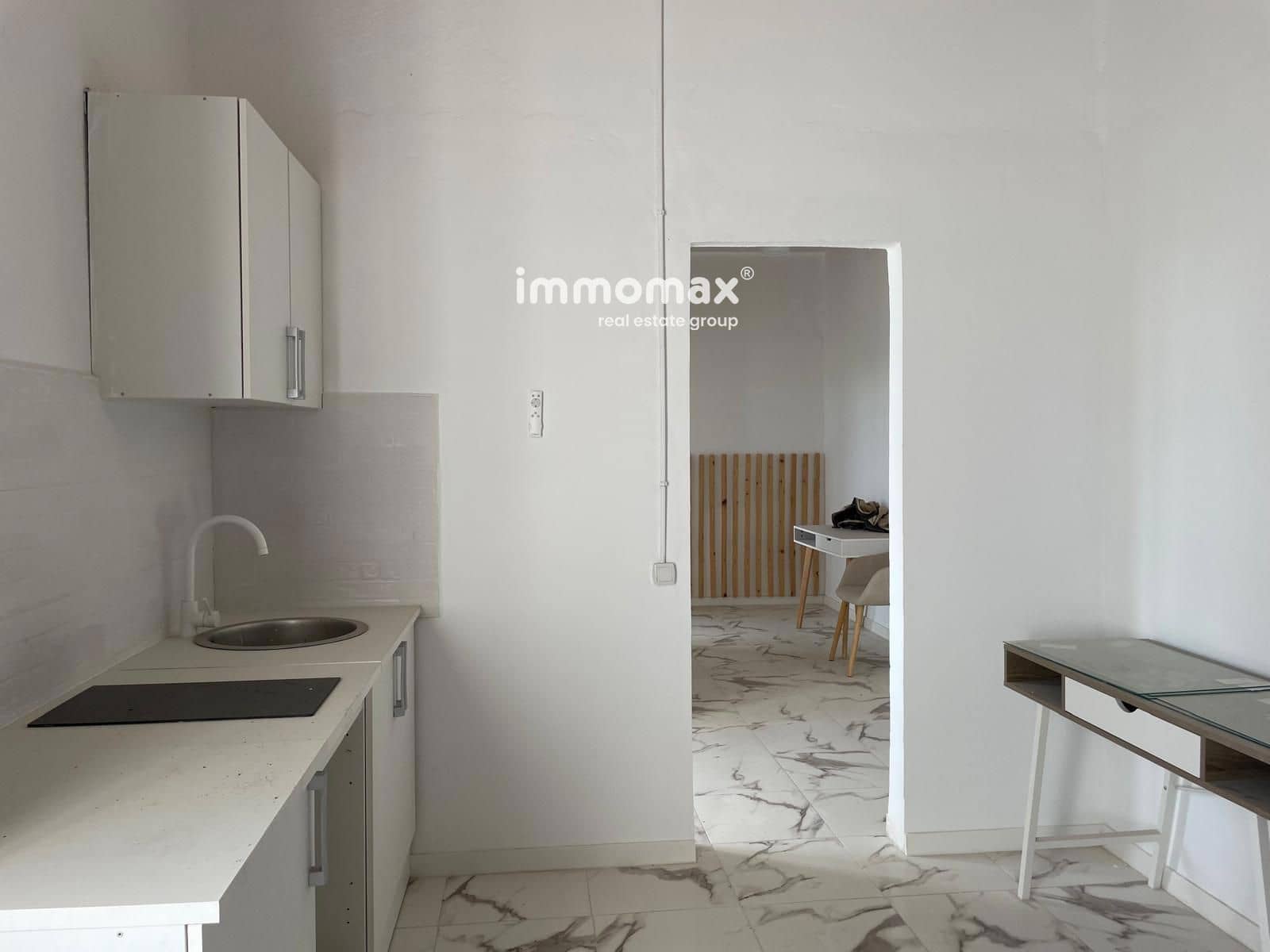 Komercyjne do wynajęcia w Mora d'Ebre - 2 900 € (Ref: 9396740)