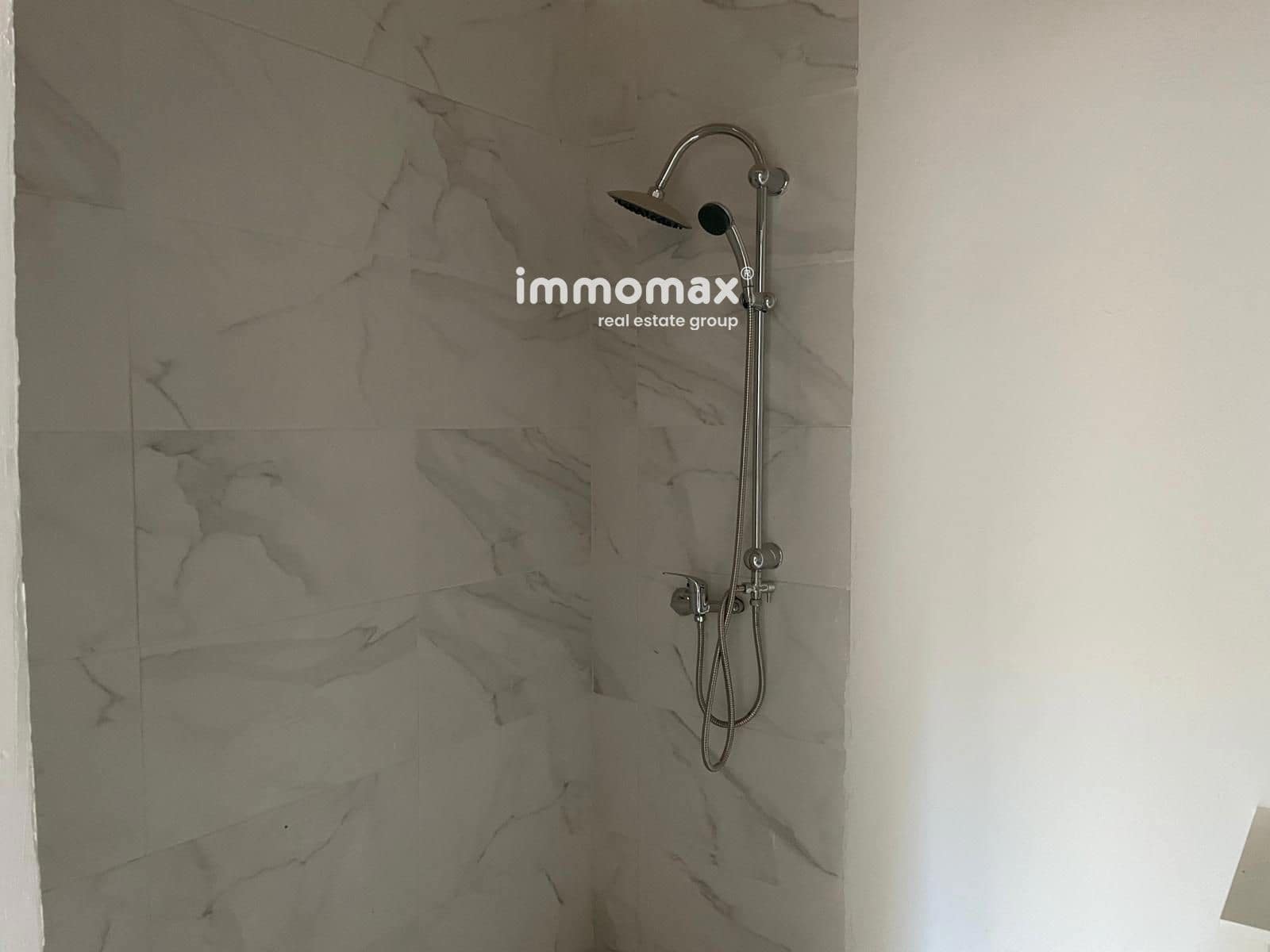 Komercyjne do wynajęcia w Mora d'Ebre - 2 900 € (Ref: 9396740)