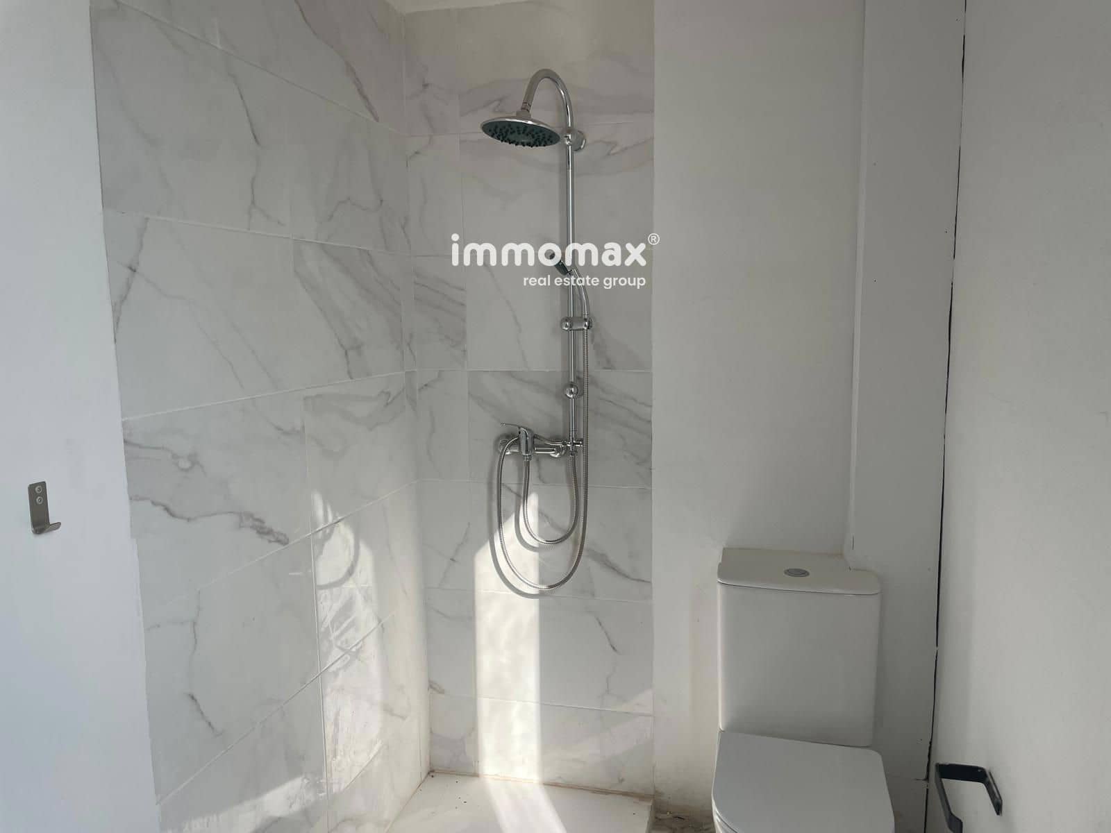 Komercyjne do wynajęcia w Mora d'Ebre - 2 900 € (Ref: 9396740)