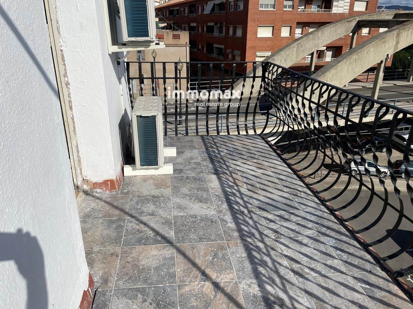 Komercyjne do wynajęcia w Mora d'Ebre - 2 900 € (Ref: 9396740)