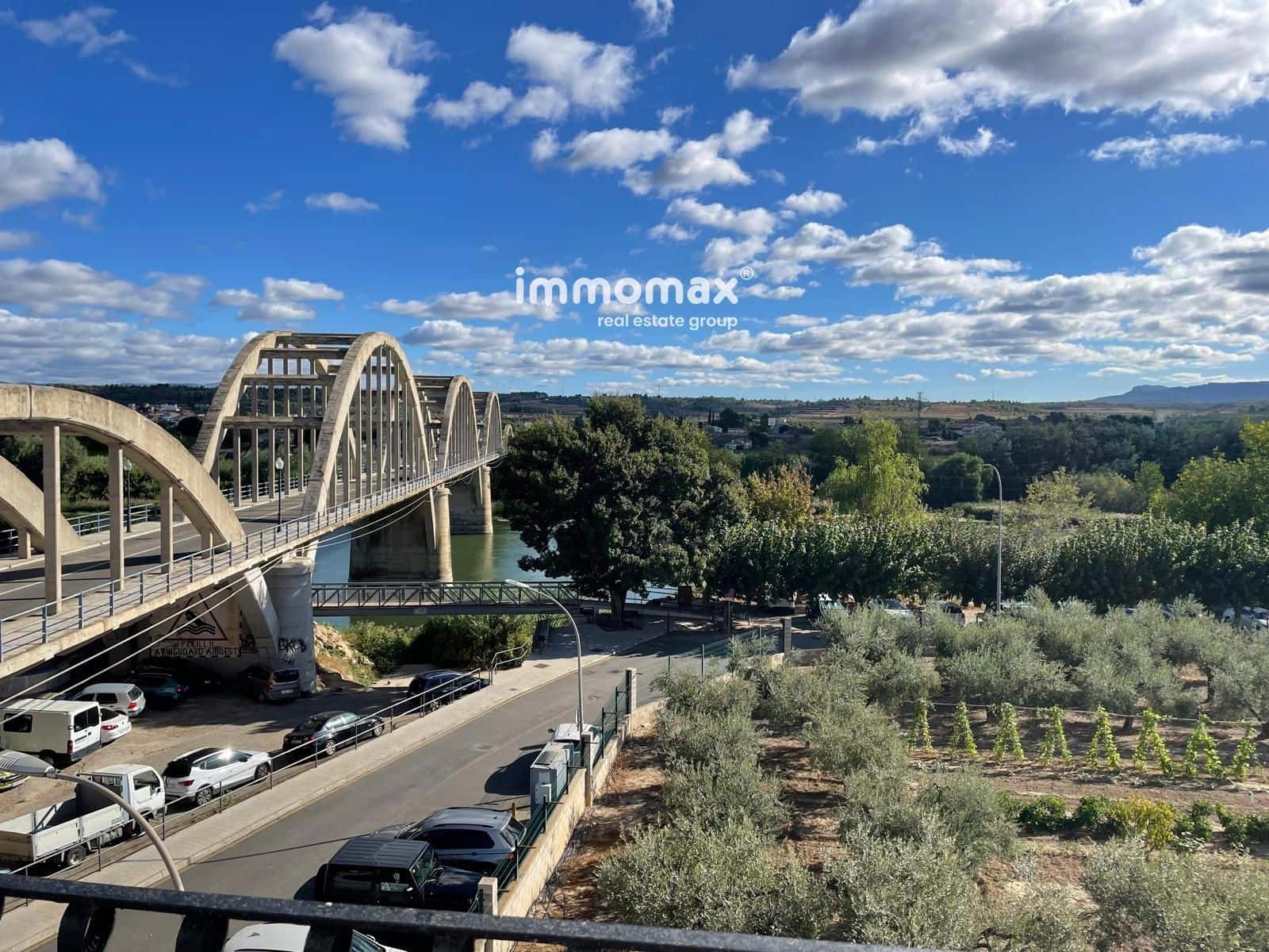 Komercyjne do wynajęcia w Mora d'Ebre - 2 900 € (Ref: 9396740)