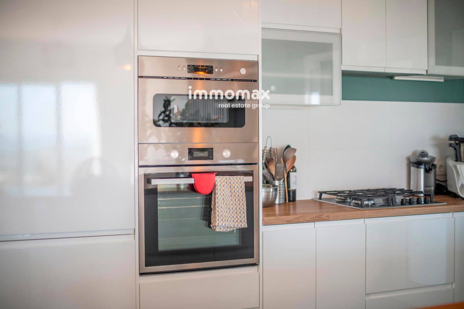 3 bedroom Penthouse for sale in Castelldefels with pool garage - € 755,000 (Ref: 9404686)