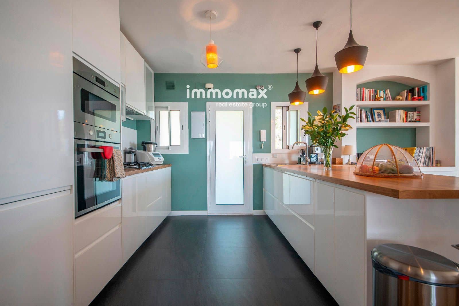 3 bedroom Penthouse for sale in Castelldefels with pool garage - € 755,000 (Ref: 9404686)