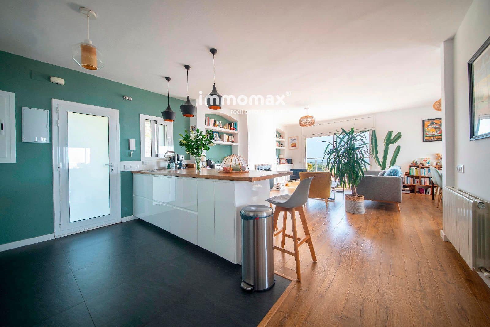 3 bedroom Penthouse for sale in Castelldefels with pool garage - € 755,000 (Ref: 9404686)