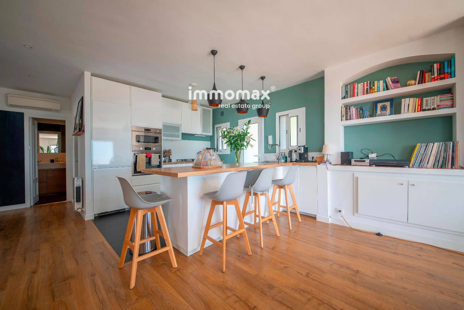 3 bedroom Penthouse for sale in Castelldefels with pool garage - € 755,000 (Ref: 9404686)