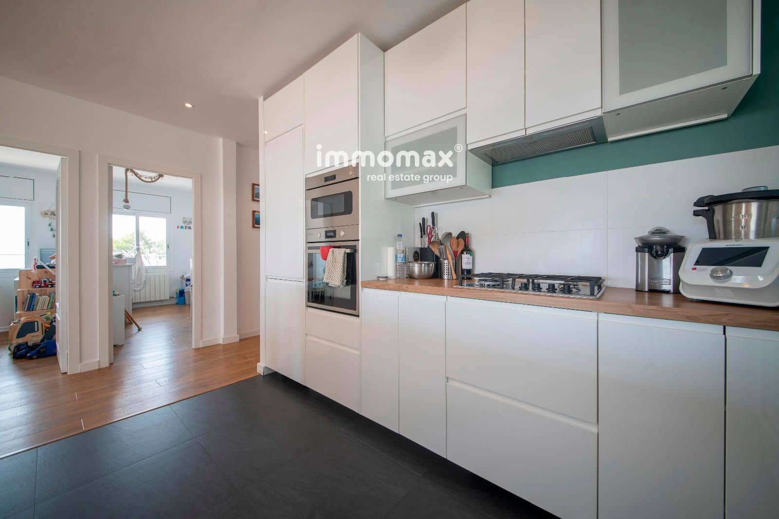 3 bedroom Penthouse for sale in Castelldefels with pool garage - € 755,000 (Ref: 9404686)