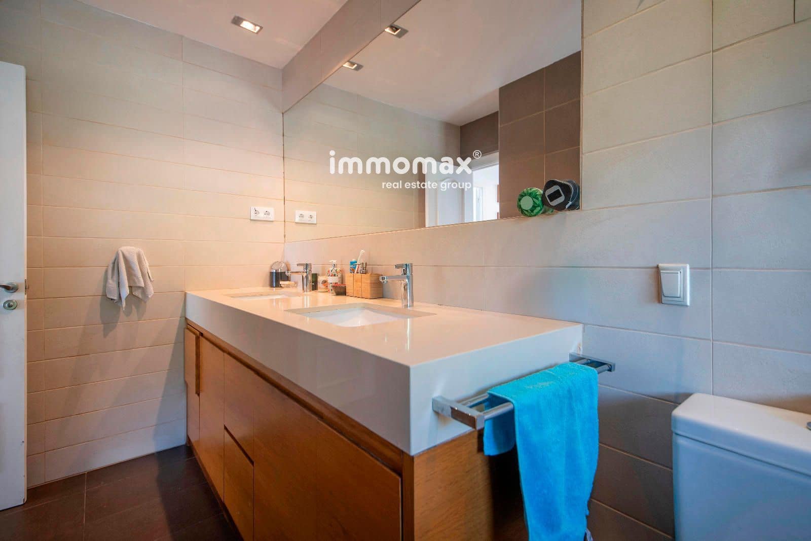 3 bedroom Penthouse for sale in Castelldefels with pool garage - € 755,000 (Ref: 9404686)