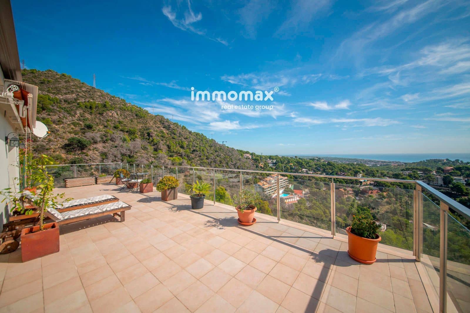 3 bedroom Penthouse for sale in Castelldefels with pool garage - € 755,000 (Ref: 9404686)