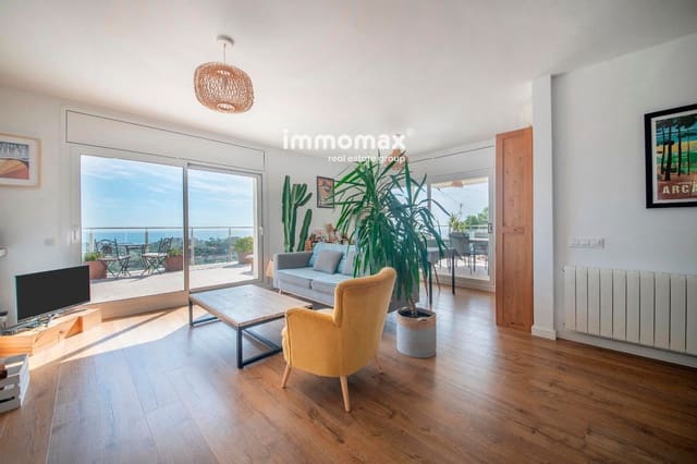 3 quarto Penthouse para venda em Castelldefels com piscina garagem - 755 000 € (Ref: 9404686)