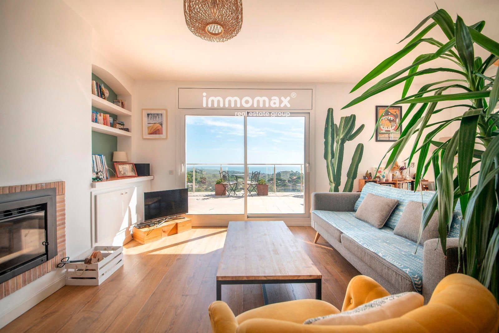 3 bedroom Penthouse for sale in Castelldefels with pool garage - € 755,000 (Ref: 9404686)