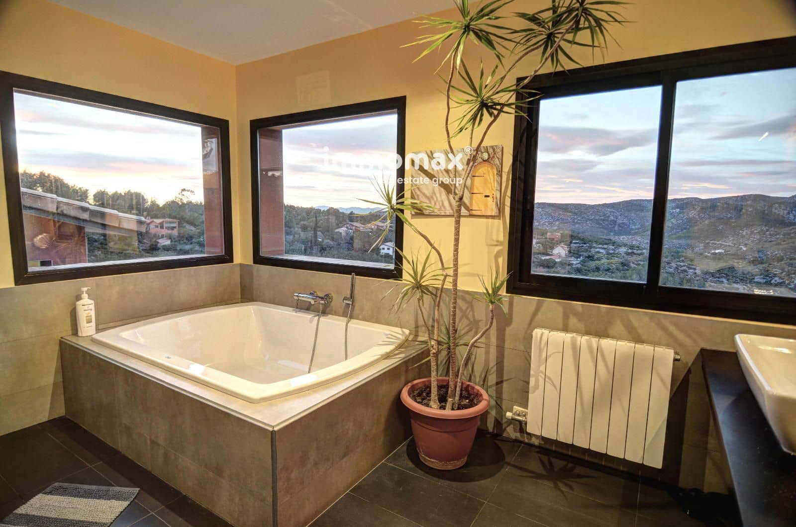 5 camera da letto Villa in vendita in Olivella con piscina - 840.000 € (Rif: 9409399)