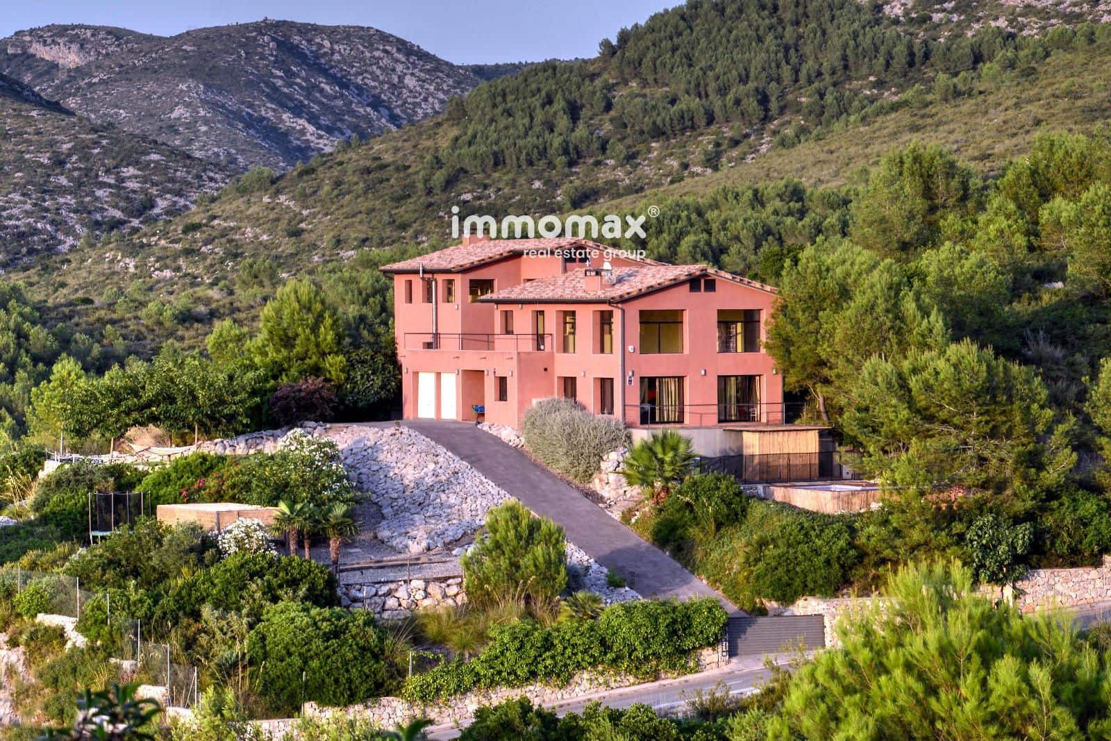 5 camera da letto Villa in vendita in Olivella con piscina - 840.000 € (Rif: 9409399)