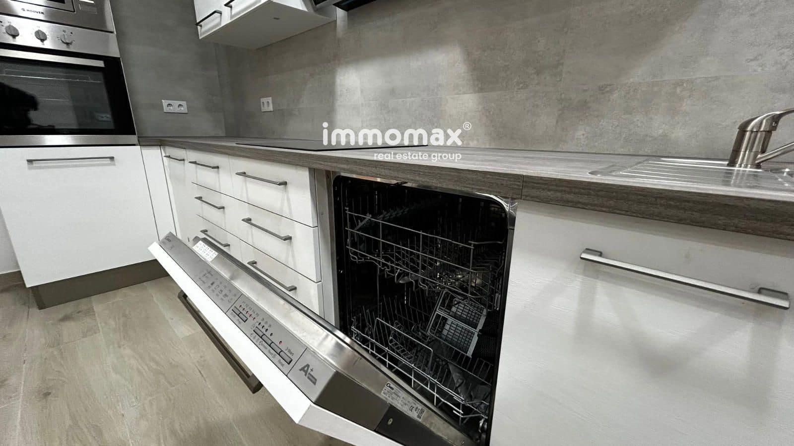 4 chambre Maison de Ville à vendre à Santa Eulalia de Roncana avec garage - 393 000 € (Ref: 9410242)