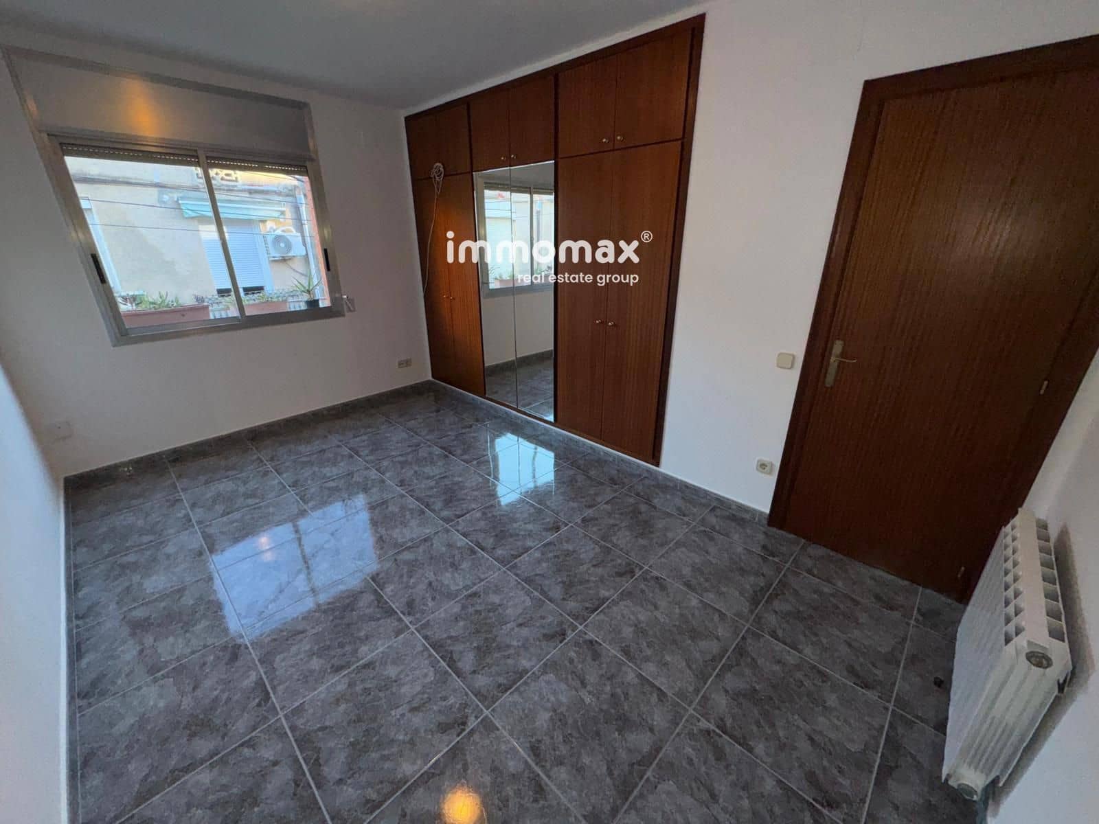 5 slaapkamer Villa te koop in Cornella de Llobregat met garage - € 920.000 (Ref: 9410243)