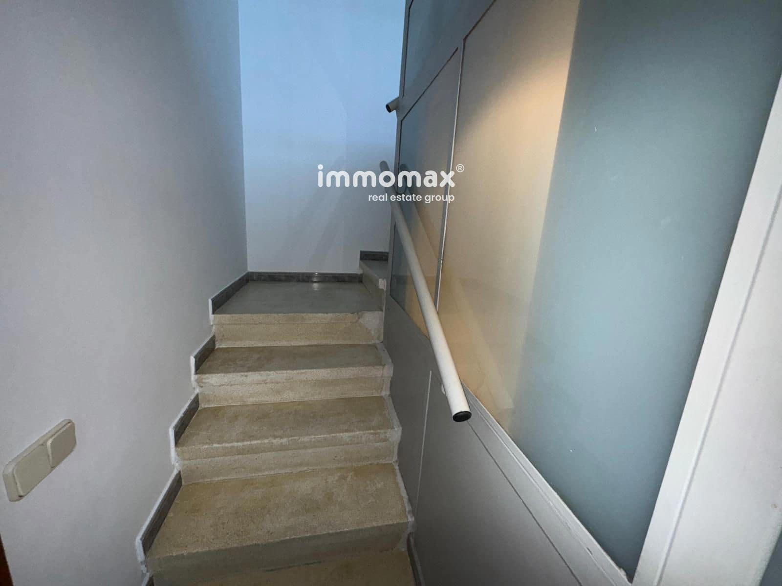 5 slaapkamer Villa te koop in Cornella de Llobregat met garage - € 920.000 (Ref: 9410243)