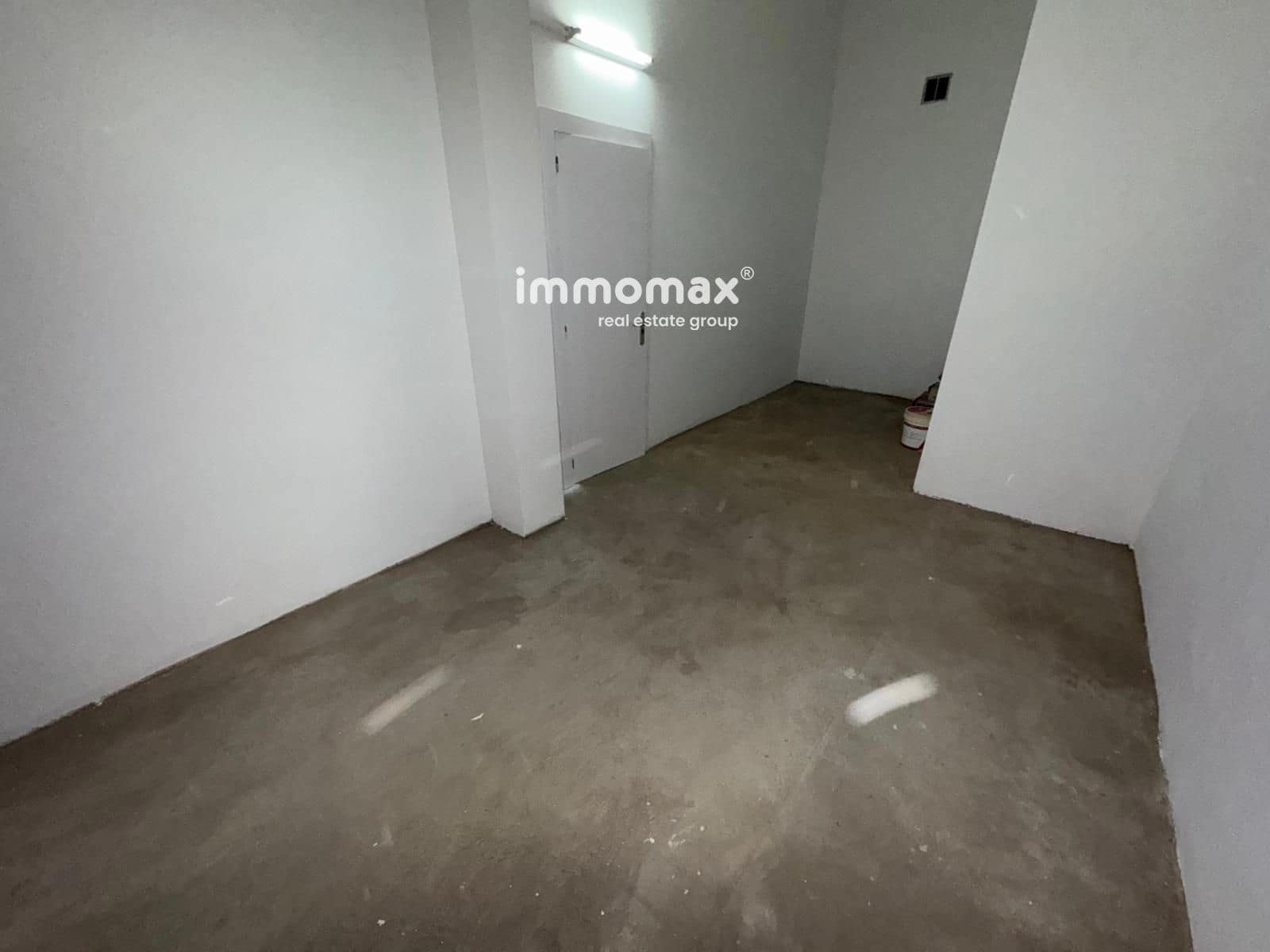 5 slaapkamer Villa te koop in Cornella de Llobregat met garage - € 920.000 (Ref: 9410243)