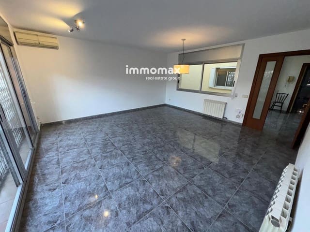 5 bedroom Villa for sale in Cornellà de Llobregat with garage - € 920,000 (Ref: 9410243)